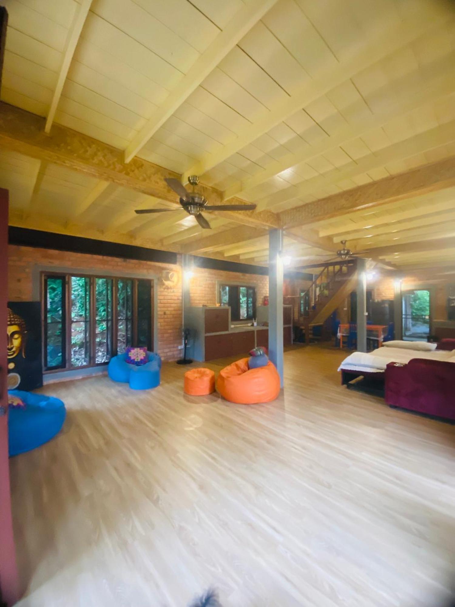 छुट्टी का घर Jungle House At Yanui In Rawai